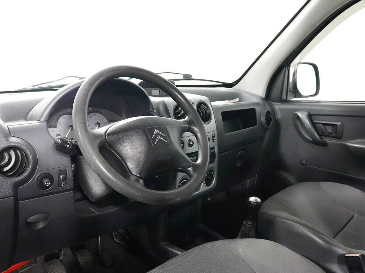 Citroen Berlingo 1.6 МКПП, 2011, 147 000 км фото 9