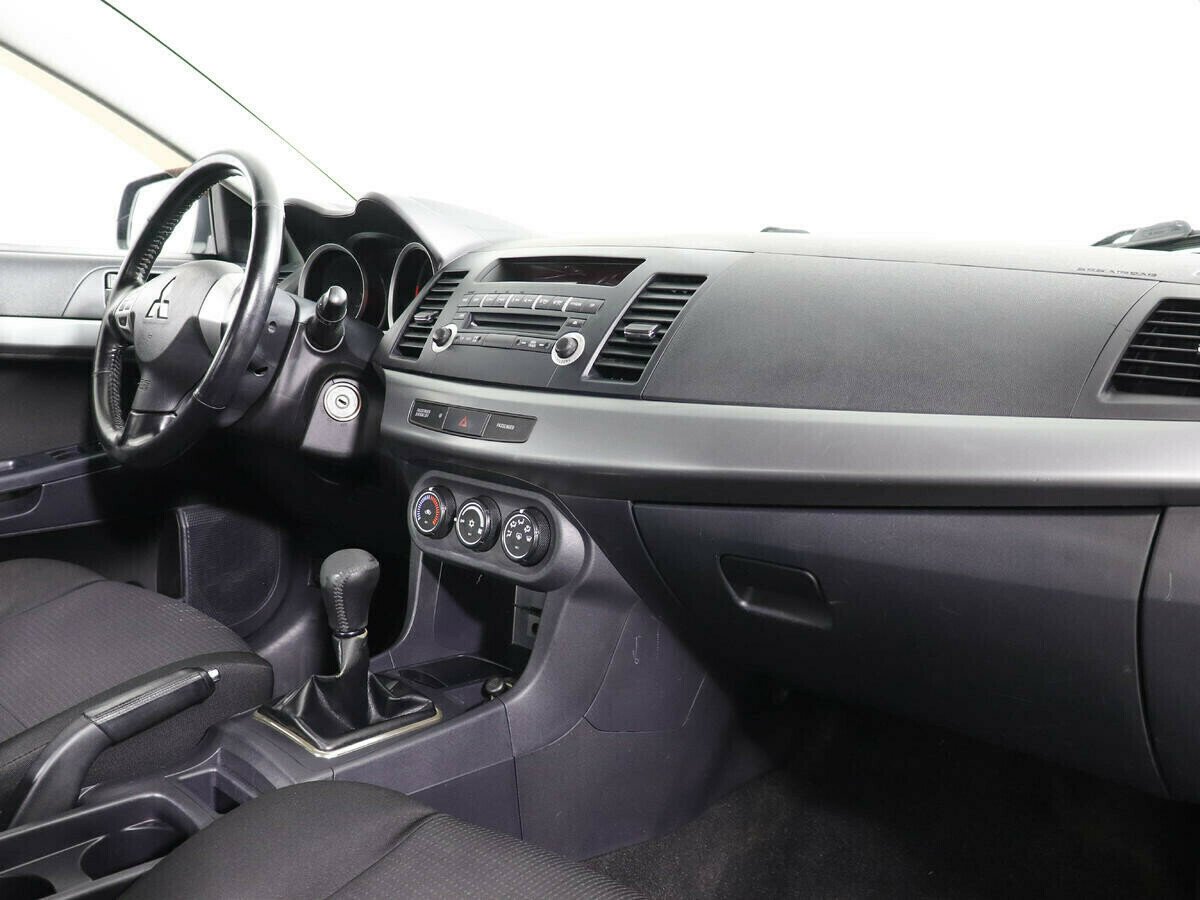 Mitsubishi Lancer 1.8 МКПП, 2010, 162 000 км фото 6