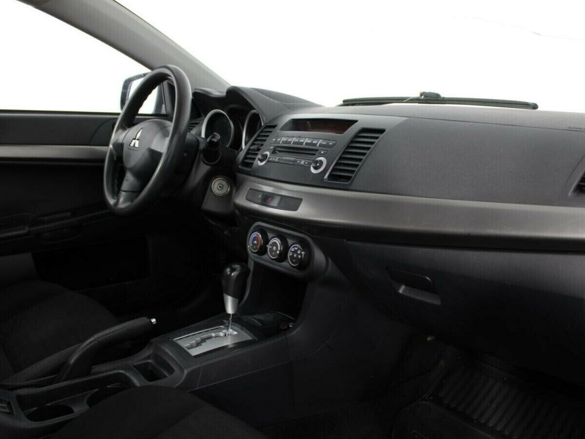 Mitsubishi Lancer 1.6 АКПП, 2013, 120 000 км фото 5