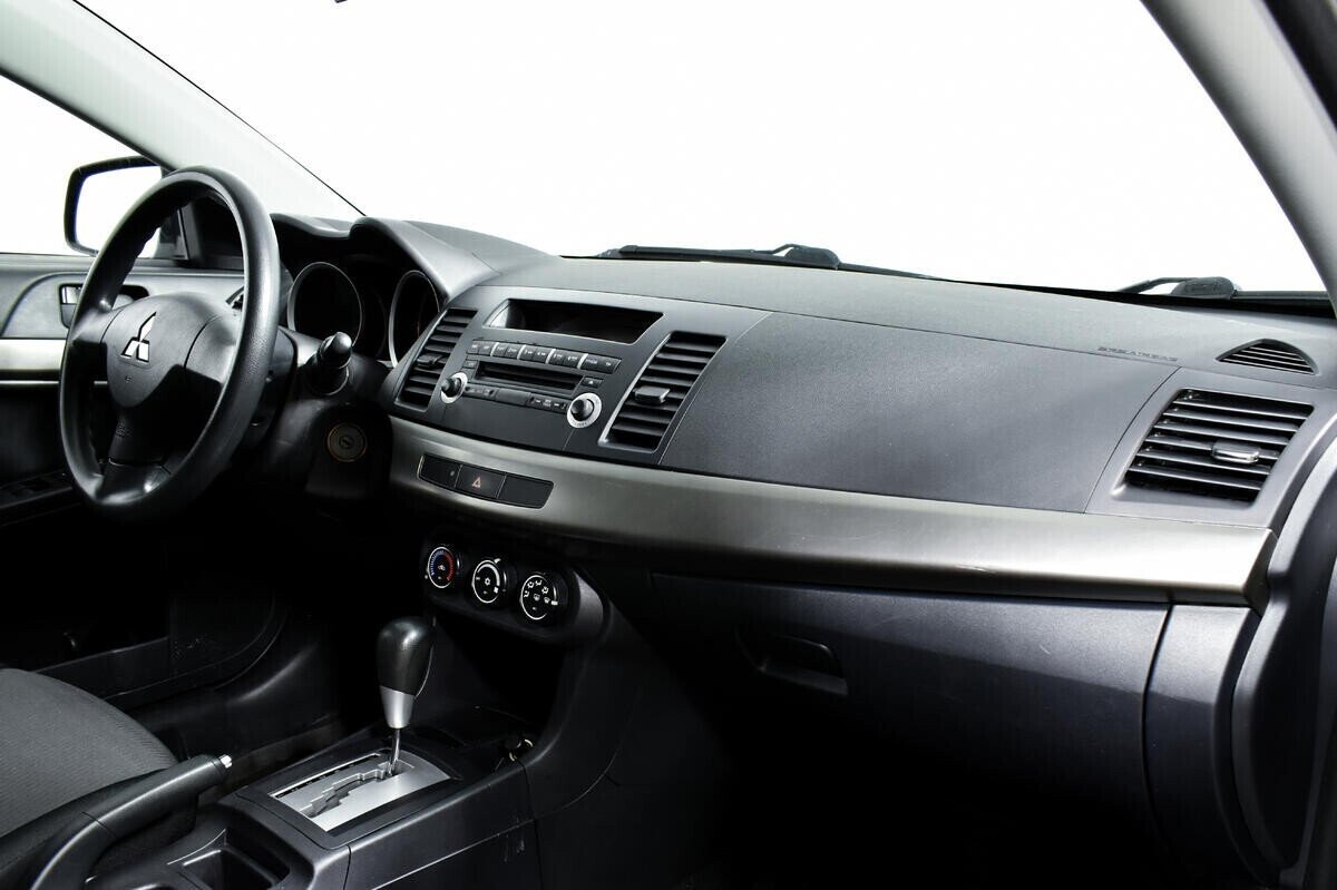Mitsubishi Lancer 1.6 АКПП, 2014, 115 000 км фото 7