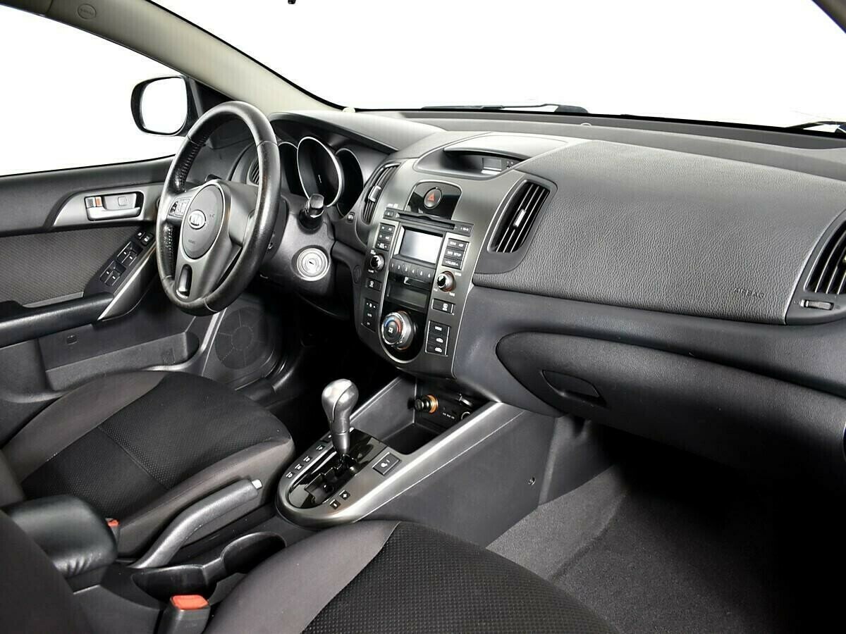 Kia Cerato 1.6 АКПП, 2010, 169 000 км фото 5