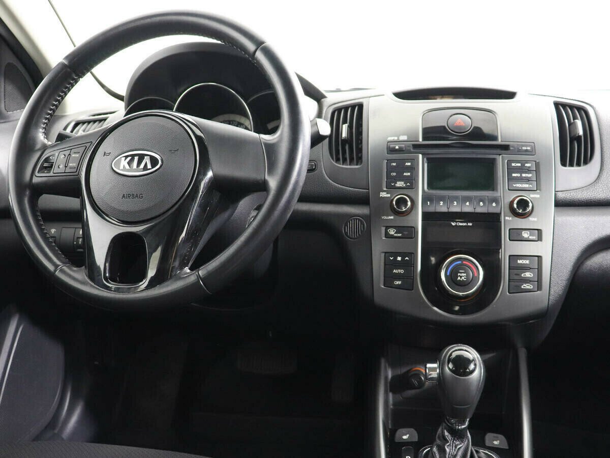 Kia Cerato 1.6 АКПП, 2011, 155 000 км фото 7