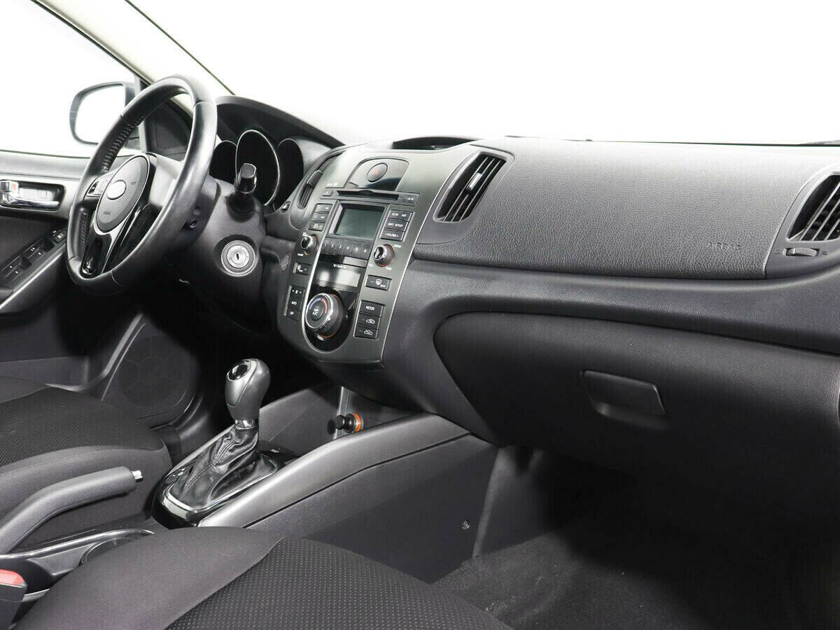 Kia Cerato 1.6 АКПП, 2011, 155 000 км фото 9