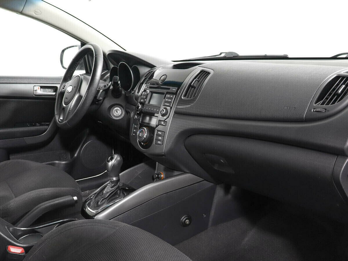 Kia Cerato 1.6 АКПП, 2010, 168 000 км фото 7