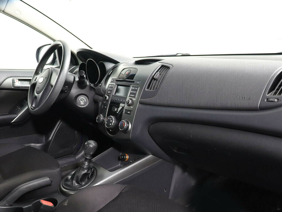 Kia Cerato 1.6 МКПП, 2010, 166 000 км фото 8