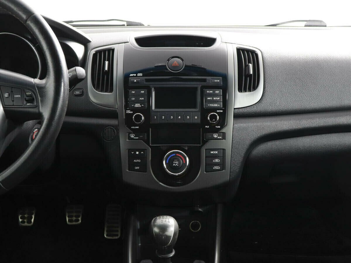 Kia Cerato 2.0 МКПП, 2011, 148 000 км фото 7