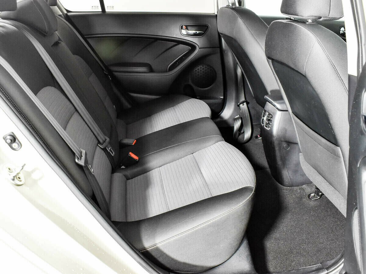 Kia Cerato 2.0 МКПП, 2013, 131 000 км фото 7