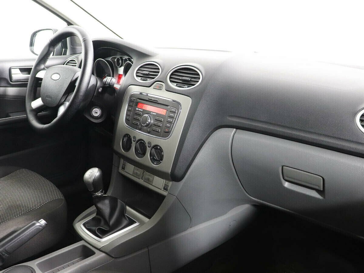 Ford Focus 2.0 АКПП, 2010, 160 000 км фото 5