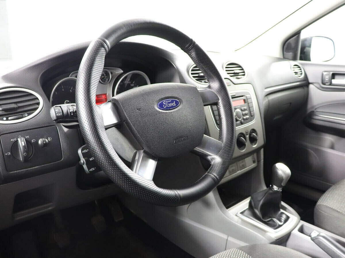 Ford Focus 2.0 АКПП, 2010, 160 000 км фото 7
