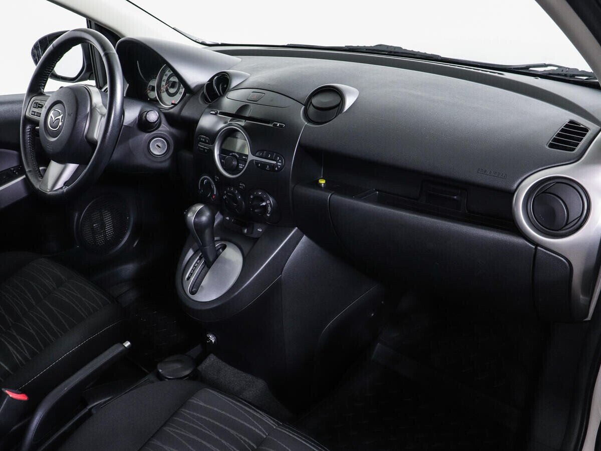 Mazda 2 1.5 АКПП, 2009, 173 000 км фото 7