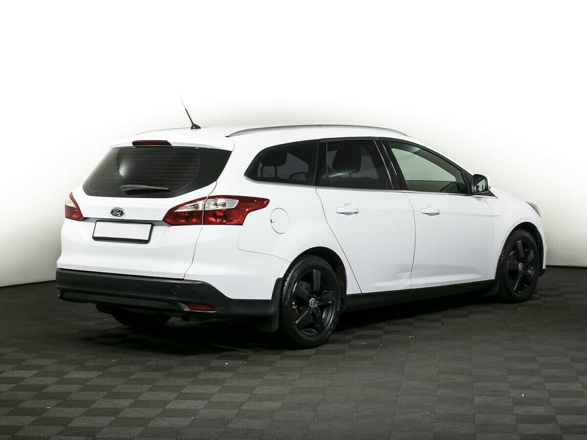 Ford Focus 1.6 МКПП, 2013, 122 000 км фото 3