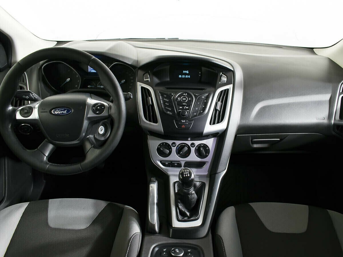 Ford Focus 1.6 МКПП, 2013, 122 000 км фото 7
