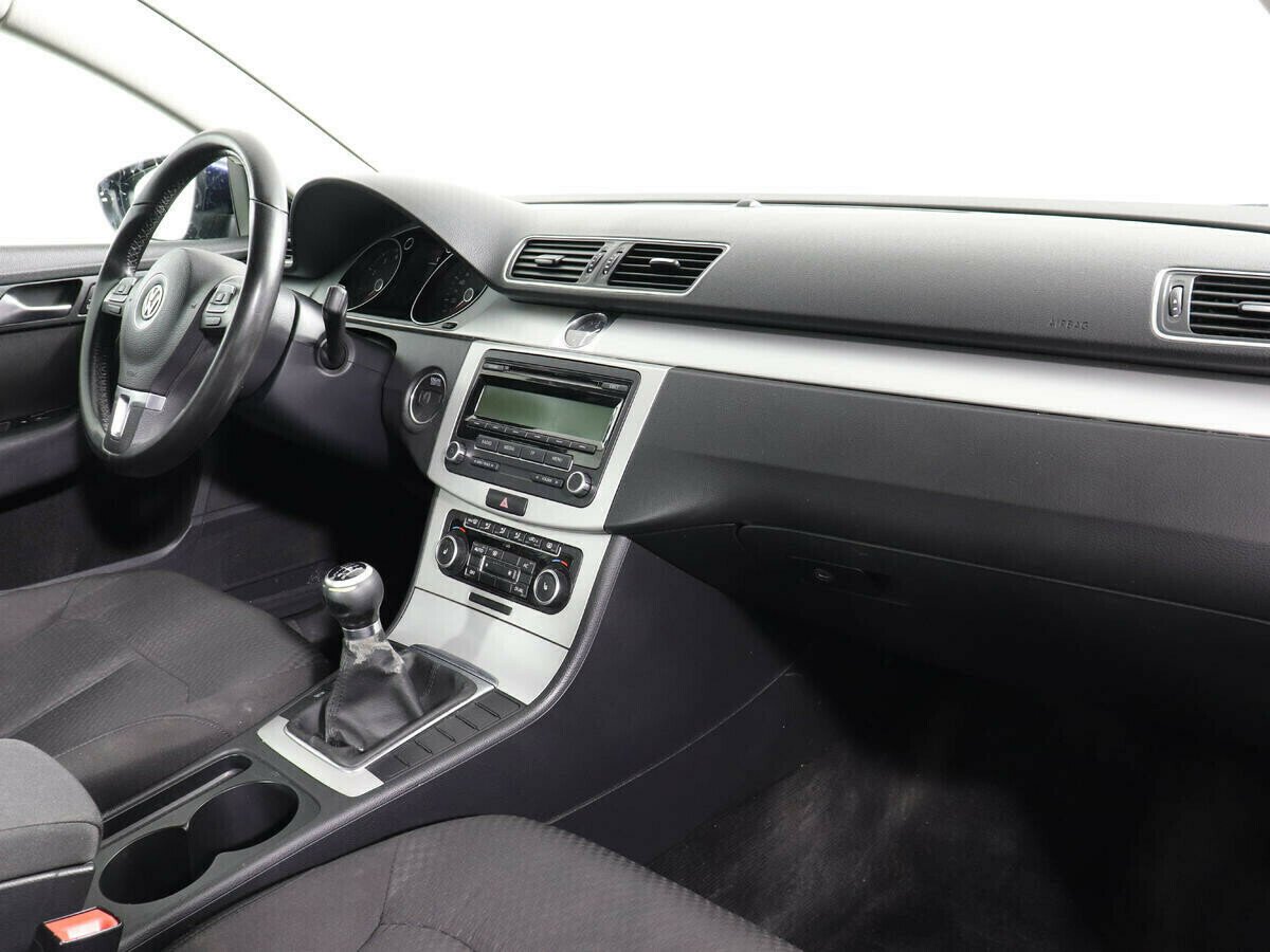 Volkswagen Passat 1.4 МКПП, 2012, 143 000 км фото 5