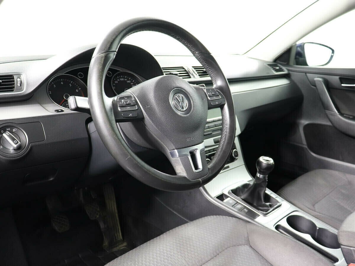 Volkswagen Passat 1.4 МКПП, 2012, 143 000 км фото 6