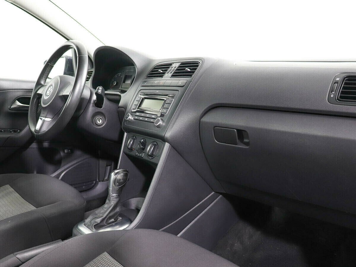 Volkswagen Polo 1.6 АКПП, 2011, 144 000 км фото 7