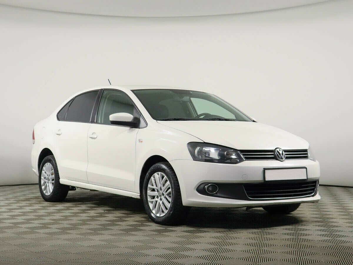 Volkswagen Polo 1.6 АКПП, 2011, 155 000 км фото 2