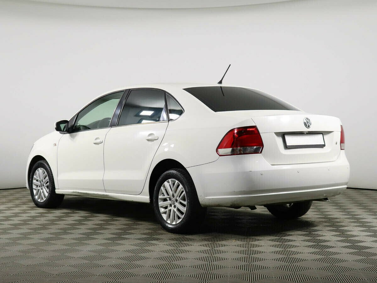 Volkswagen Polo 1.6 АКПП, 2011, 155 000 км фото 3