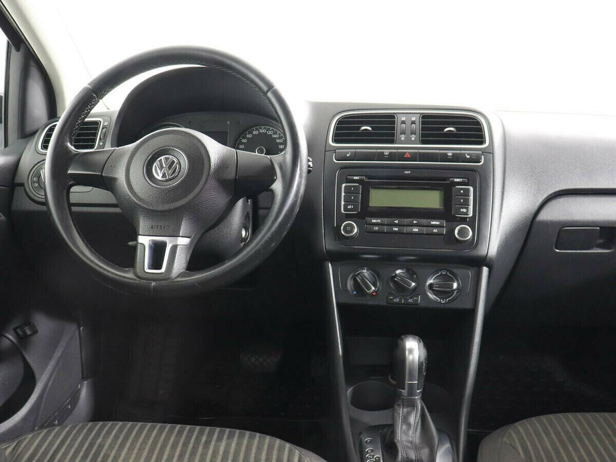 Volkswagen Polo 1.6 АКПП, 2012, 134 000 км фото 8