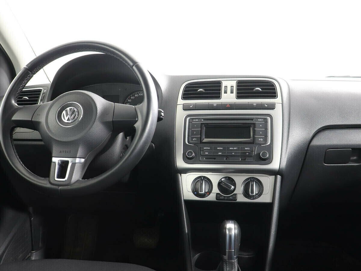 Volkswagen Polo 1.6 АКПП, 2011, 155 000 км фото 8