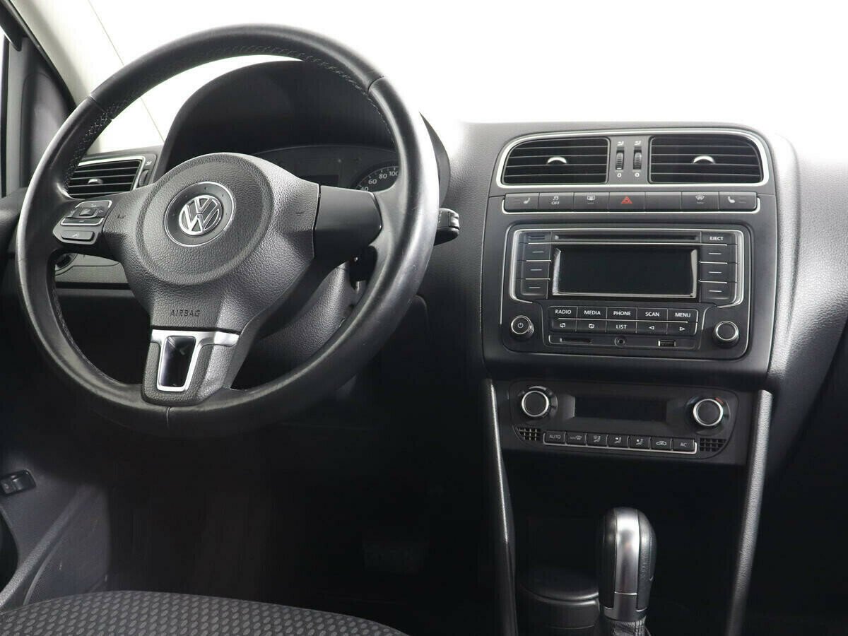 Volkswagen Polo 1.6 АКПП, 2011, 153 000 км фото 9