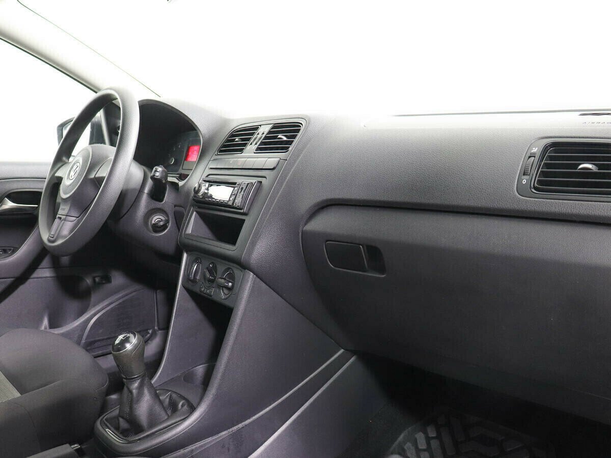 Volkswagen Polo 1.6 МКПП, 2012, 144 000 км фото 9