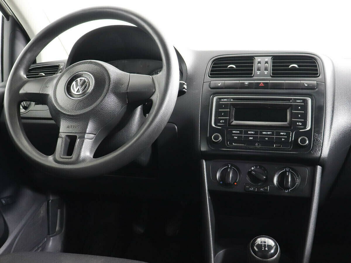 Volkswagen Polo 1.6 МКПП, 2013, 121 000 км фото 7