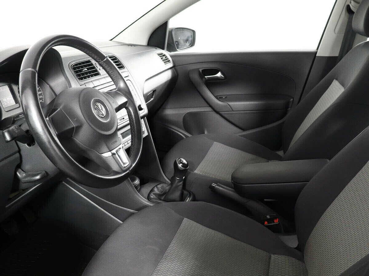 Volkswagen Polo 1.6 МКПП, 2012, 137 000 км фото 7