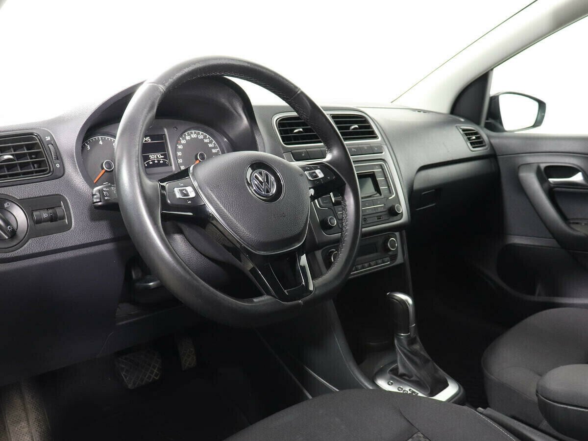Volkswagen Polo 1.6 АКПП, 2017, 80 000 км фото 8