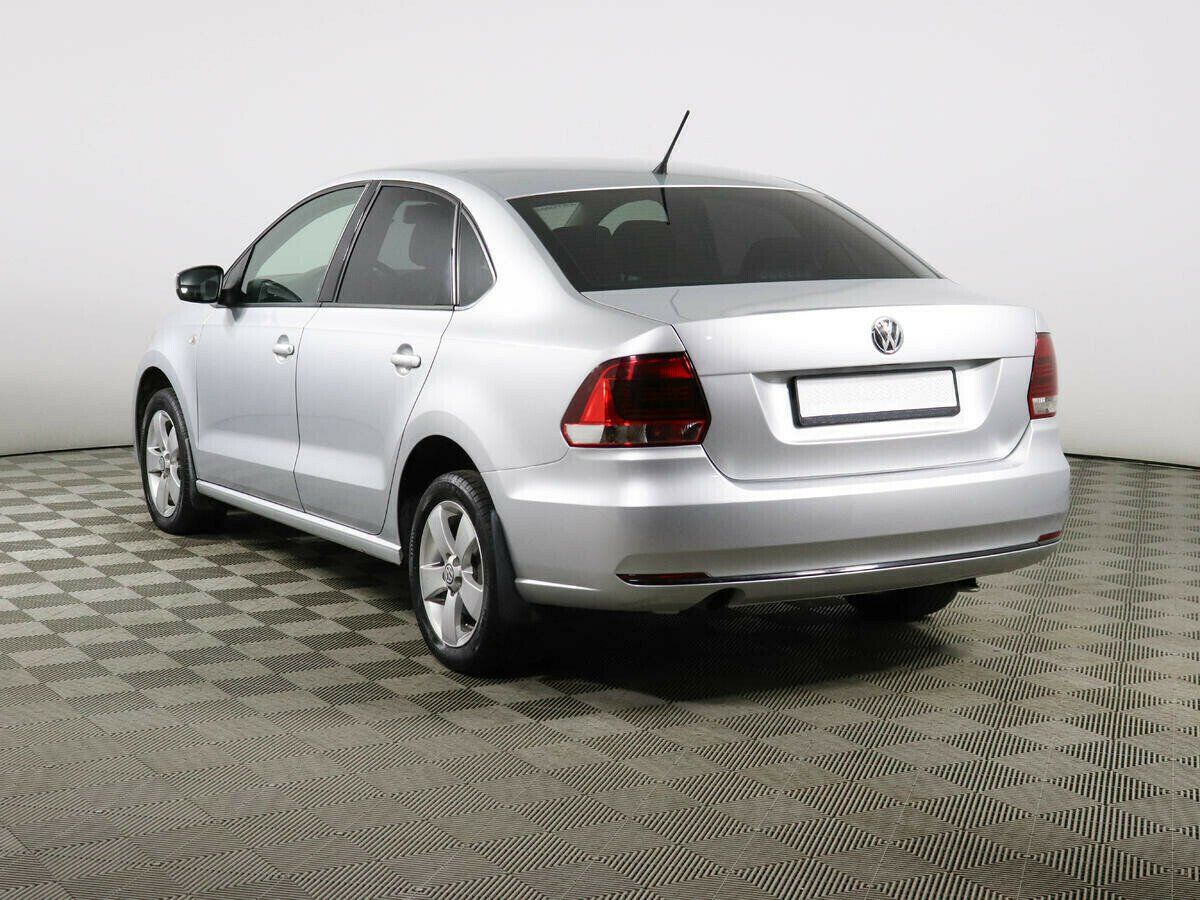 Volkswagen Polo 1.6 МКПП, 2017, 81 000 км фото 3