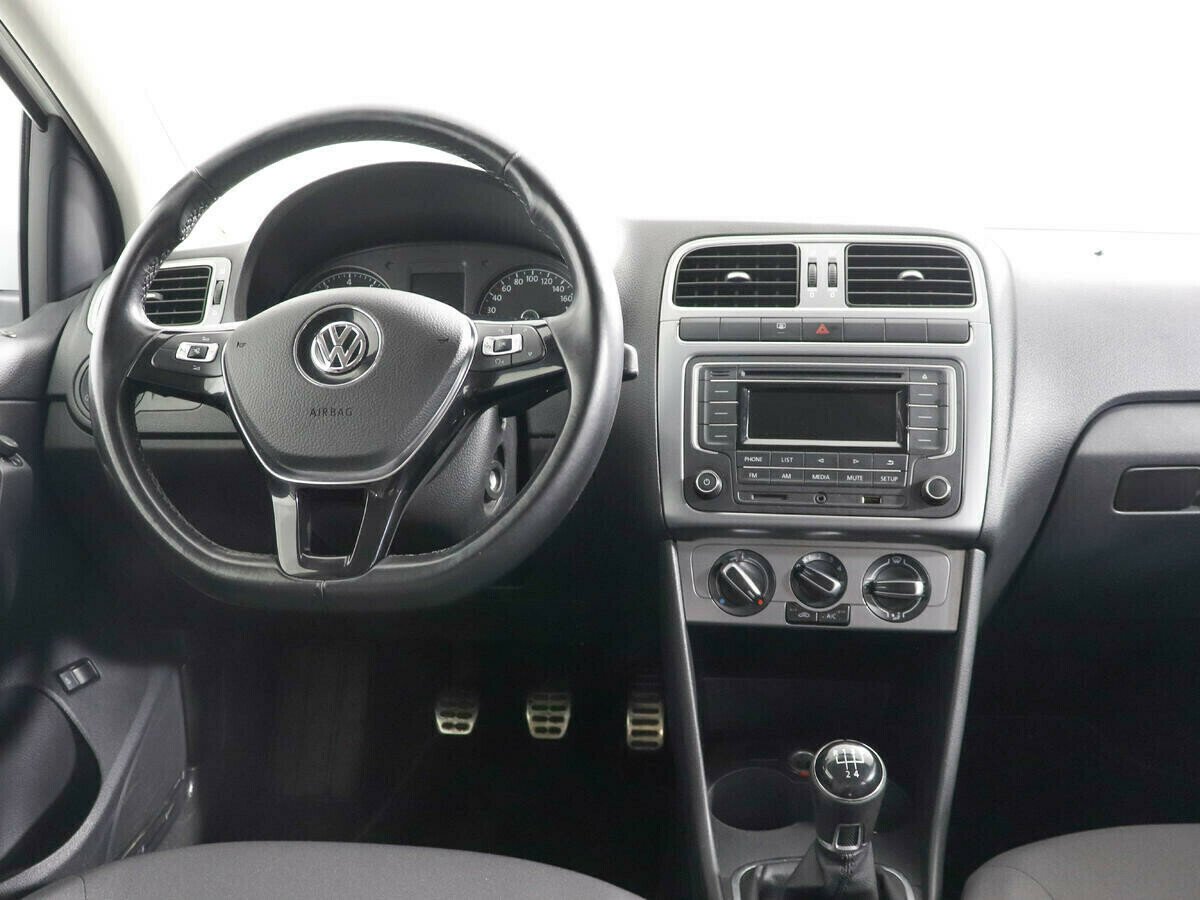 Volkswagen Polo 1.6 МКПП, 2019, 53 000 км фото 8