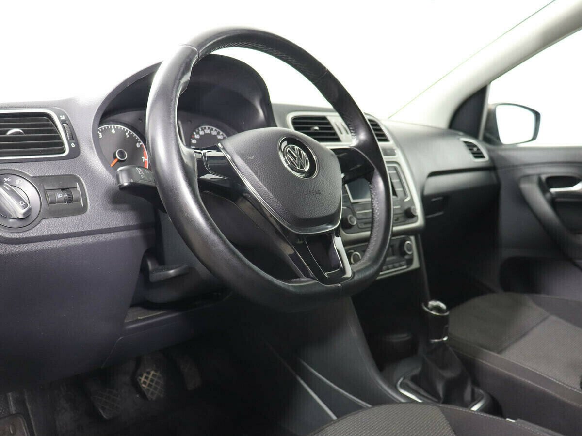 Volkswagen Polo 1.6 МКПП, 2019, 52 000 км фото 5