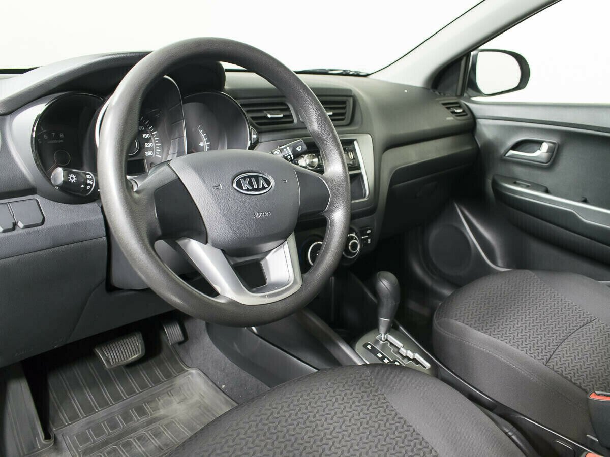 Kia Rio 1.4 АКПП, 2014, 112 000 км фото 6