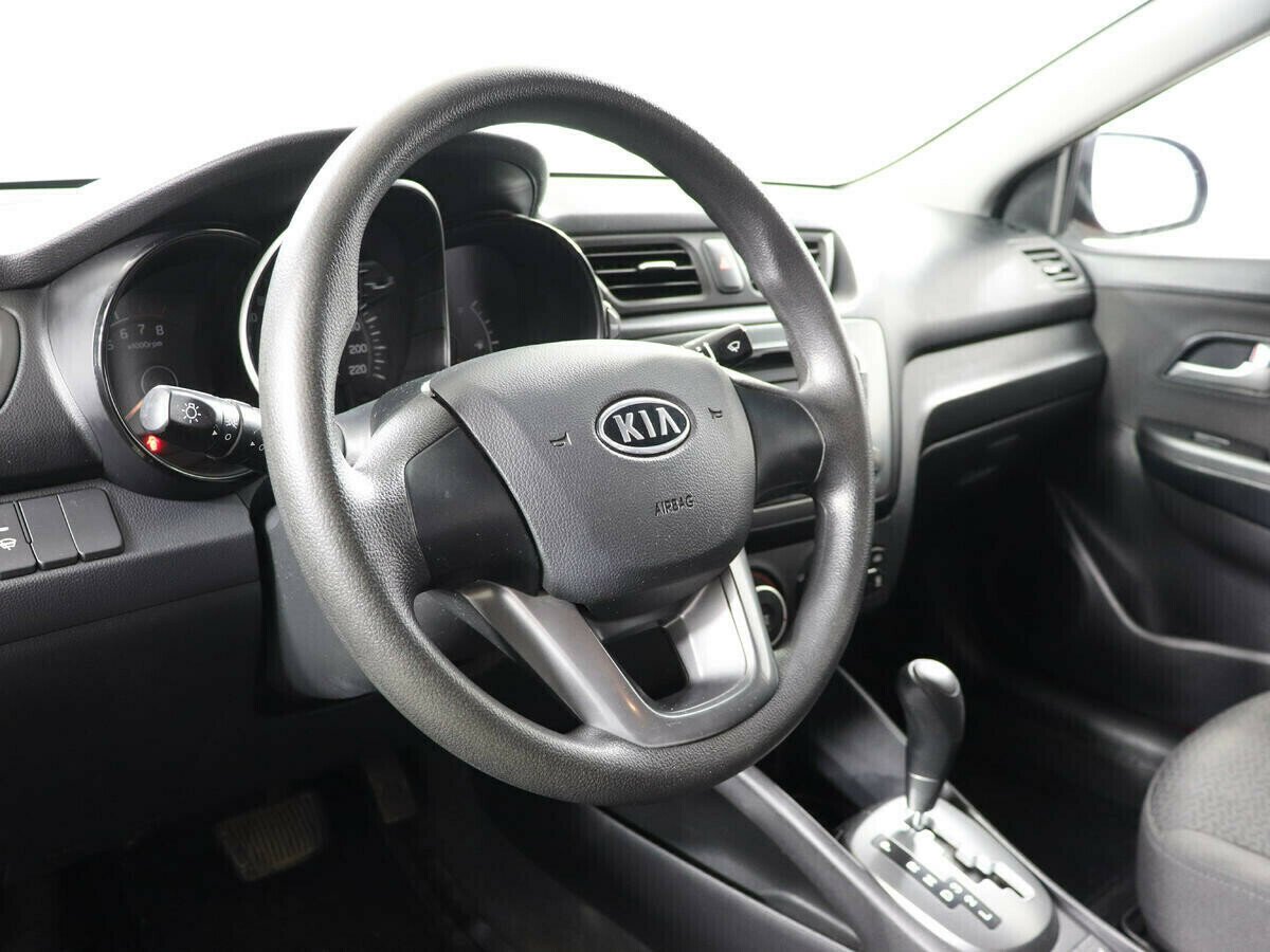 Kia Rio 1.6 АКПП, 2013, 131 000 км фото 5