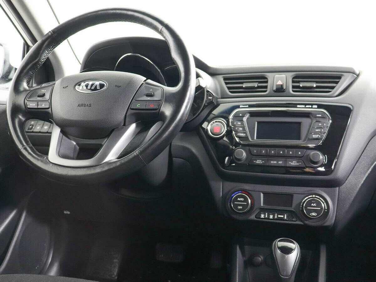 Kia Rio 1.6 АКПП, 2014, 114 000 км фото 8