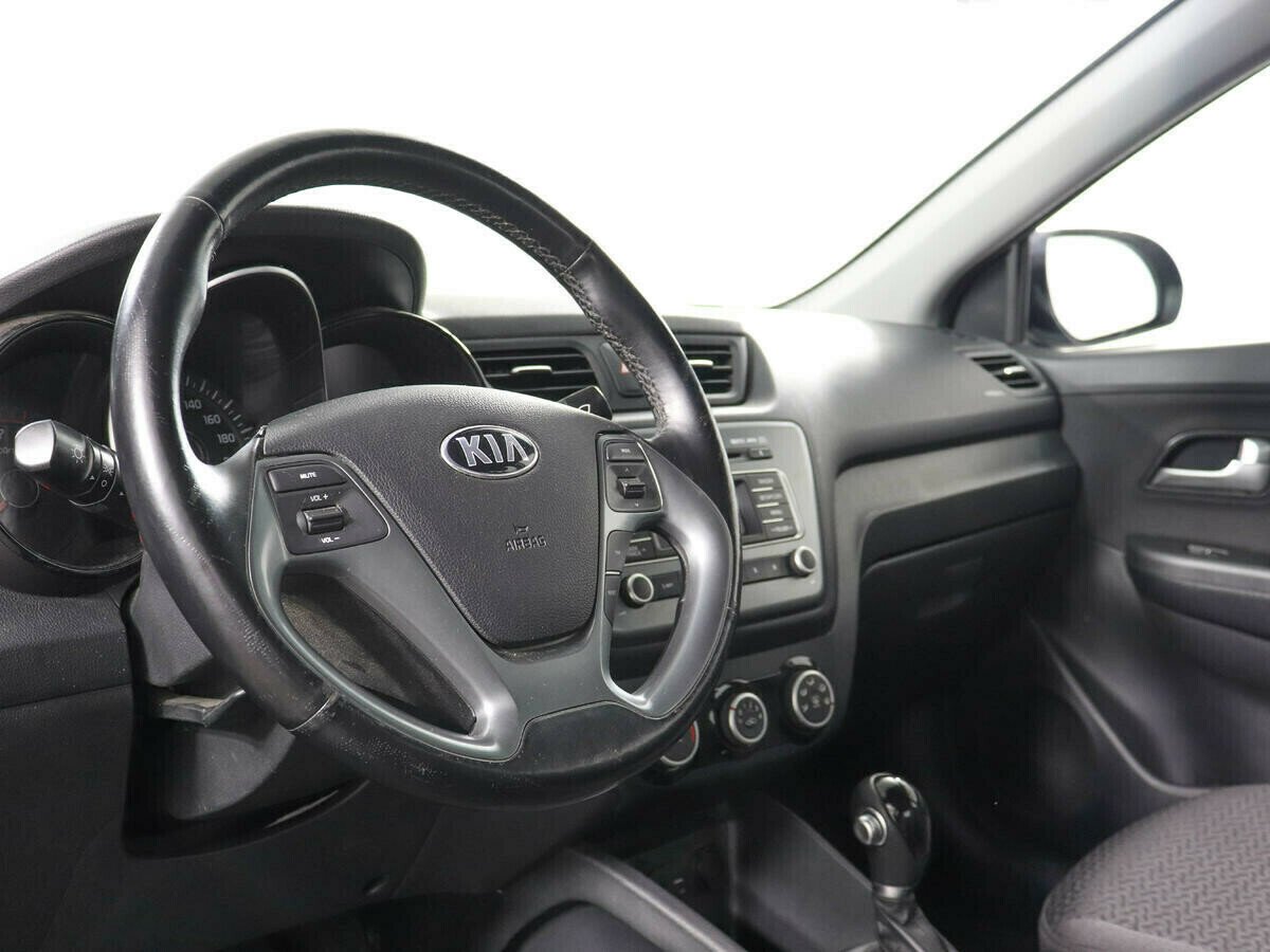 Kia Rio 1.6 АКПП, 2015, 99 000 км фото 5
