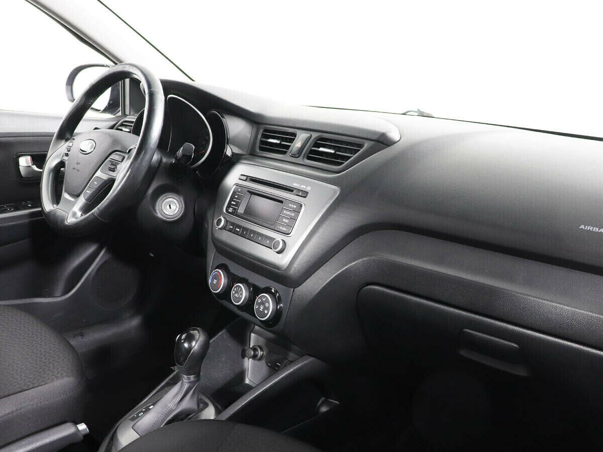 Kia Rio 1.6 АКПП, 2017, 81 000 км фото 10