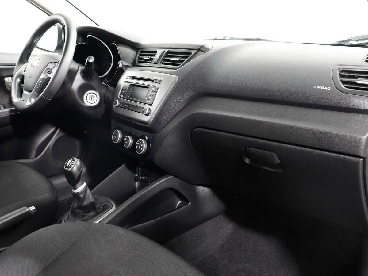 Kia Rio 1.6 МКПП, 2017, 78 000 км фото 9