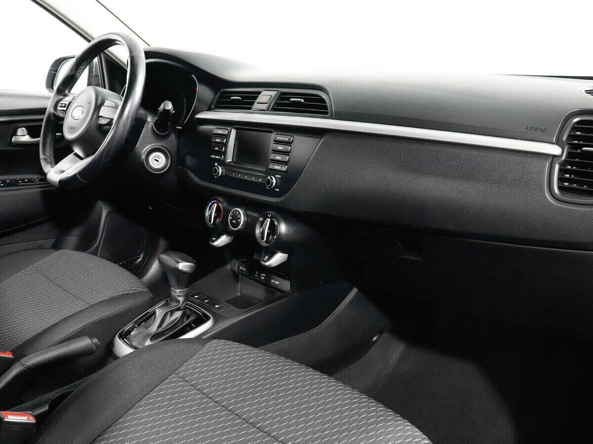 Kia Rio 1.6 АКПП, 2017, 77 000 км фото 10