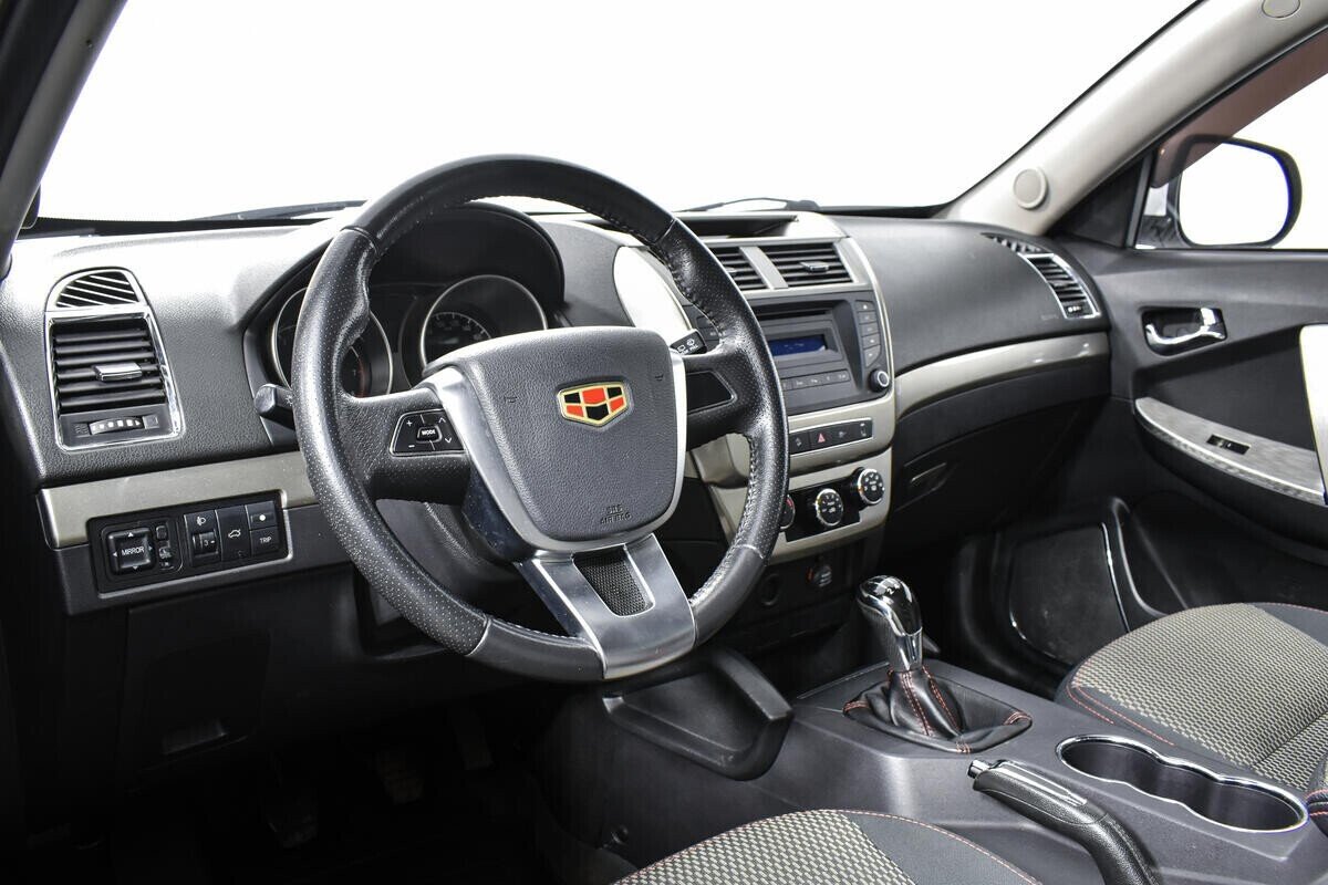 Geely Emgrand X7 1.8 МКПП, 2016, 90 000 км фото 5