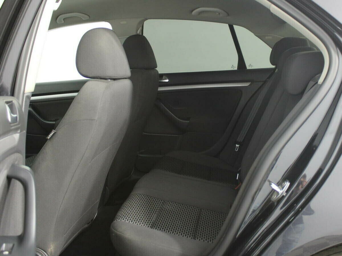 Volkswagen Jetta 1.6 РКПП, 2009, 179 000 км фото 7