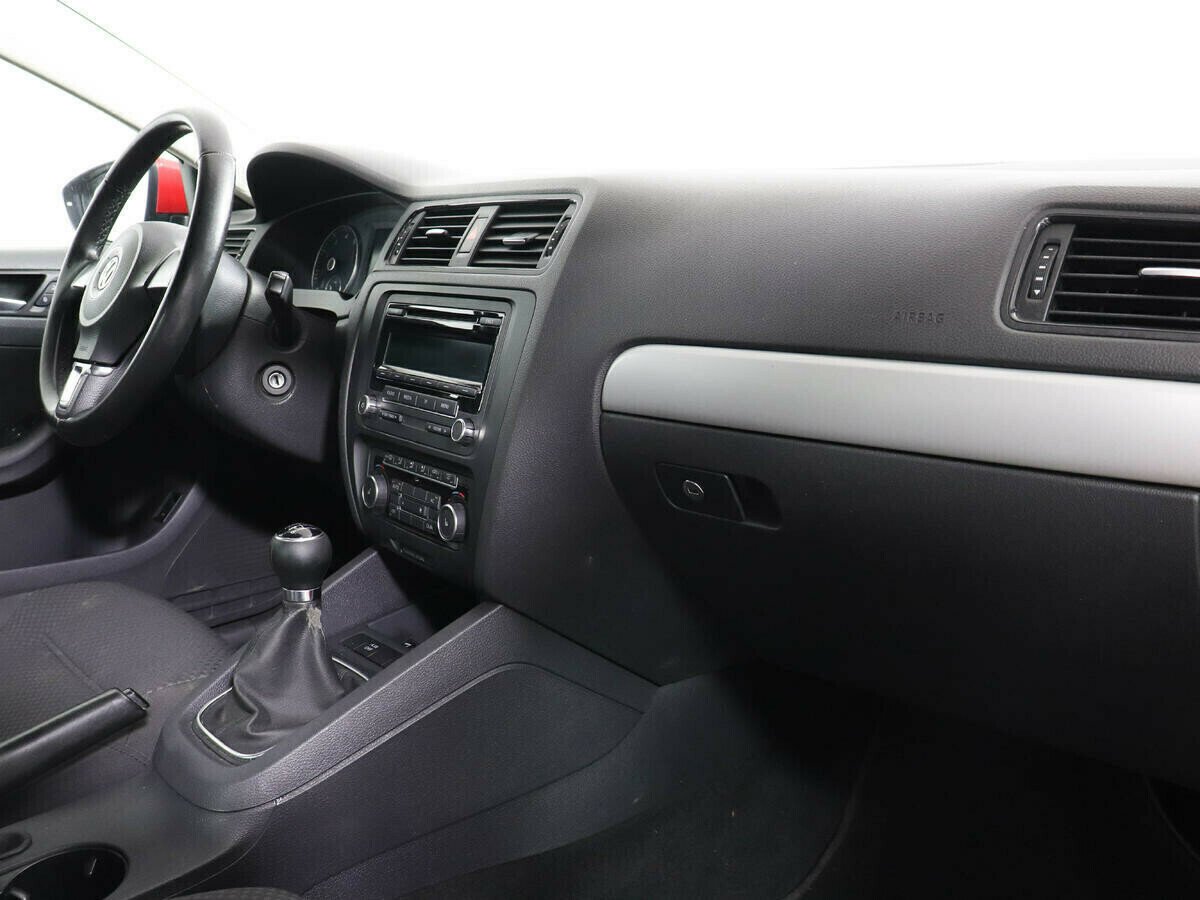 Volkswagen Jetta 1.4 РКПП, 2013, 132 000 км фото 7