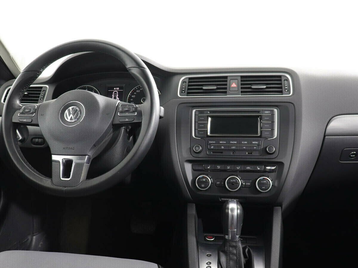 Volkswagen Jetta 1.4 РКПП, 2011, 145 000 км фото 8