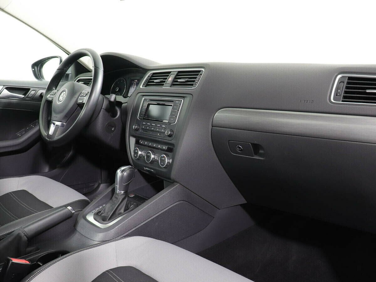 Volkswagen Jetta 1.4 РКПП, 2011, 145 000 км фото 9
