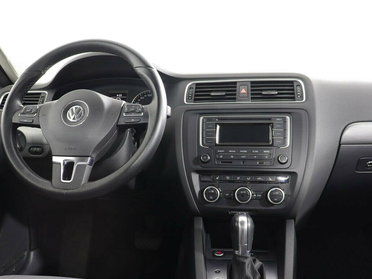 Volkswagen Jetta 1.4 РКПП, 2012, 131 000 км фото 6