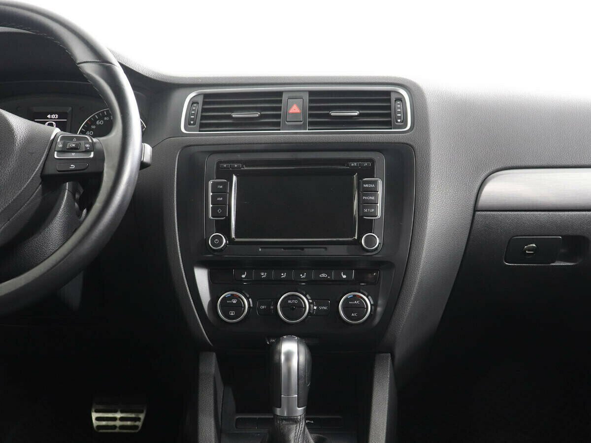 Volkswagen Jetta 1.4 РКПП, 2011, 152 000 км фото 8