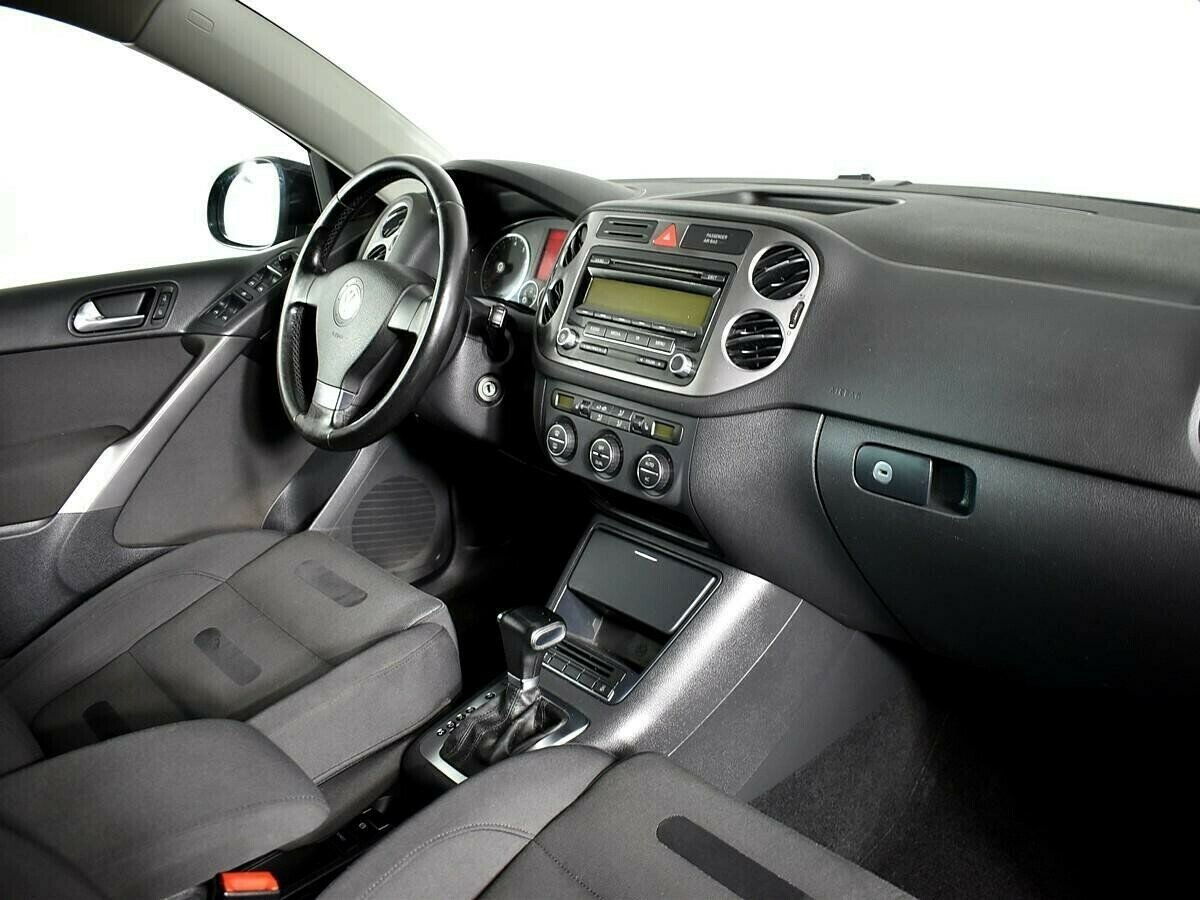 Volkswagen Tiguan 2.0 АКПП, 2010, 158 000 км фото 5