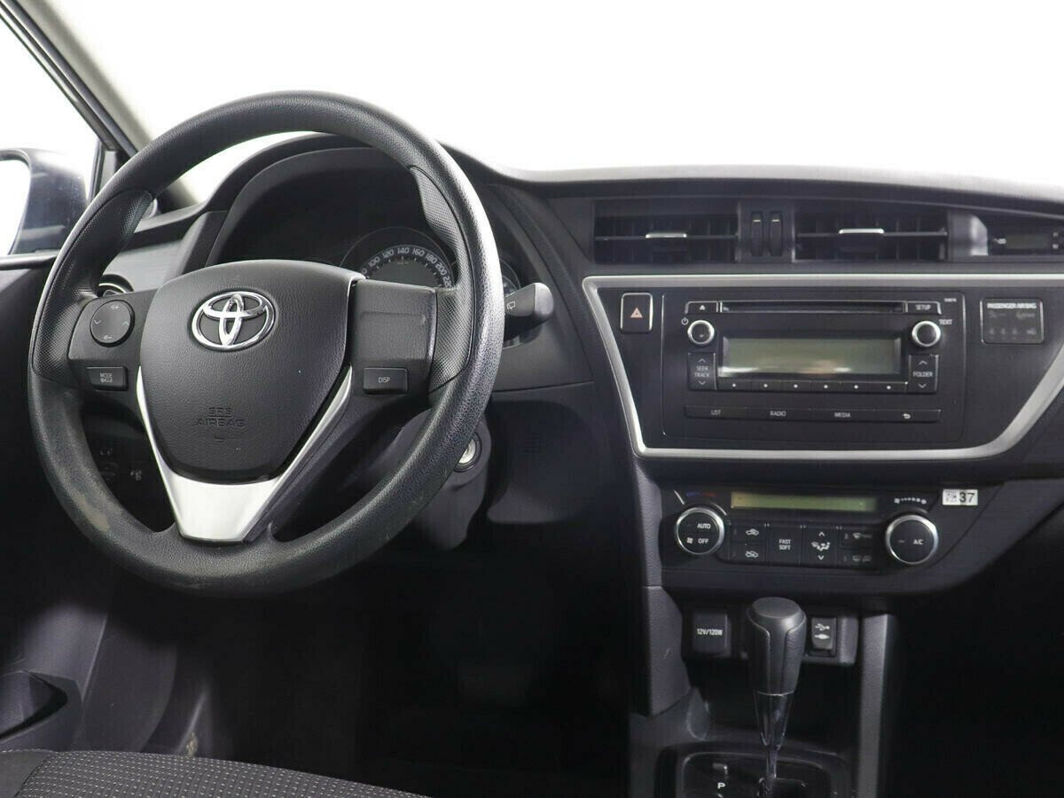 Toyota Auris 1.6 CVT, 2013, 121 000 км фото 6