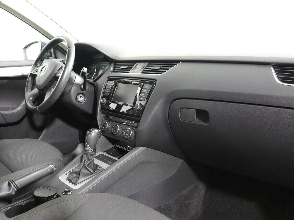 Skoda Octavia 1.4 РКПП, 2014, 107 000 км фото 7