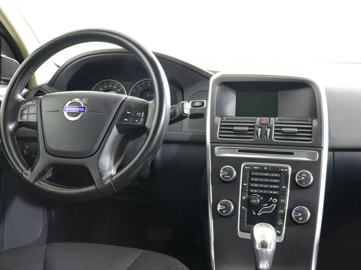 Volvo XC60 2.0 РКПП, 2013, 129 000 км фото 8