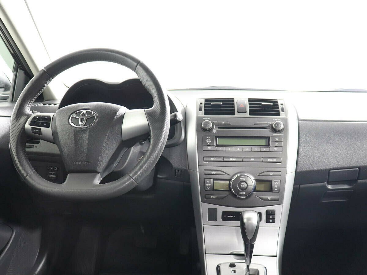 Toyota Corolla 1.6 АКПП, 2010, 167 000 км фото 6